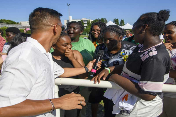 F&ecirc;te aux 1000 couleurs 2025